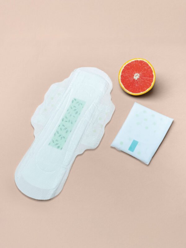 Femi9 Anion Sanitary Napkins|280mm|Large 12 Pads - Image 4
